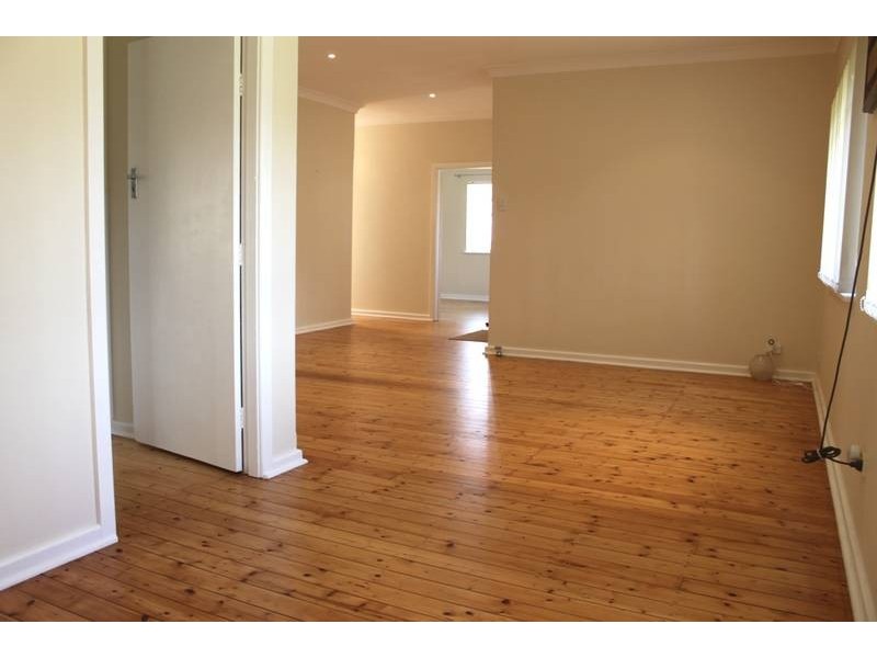 1 Allars St, Denistone West NSW 2114