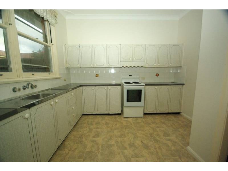 2/23 Gordon St, Eastwood NSW 2122