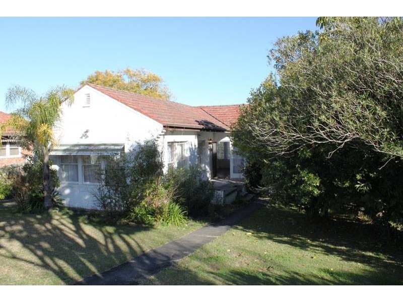 14 Salter Crescent, Denistone East NSW 2112