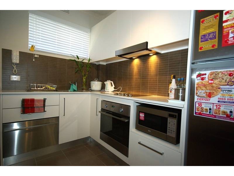 9/10 Rowe St, Eastwood NSW 2122