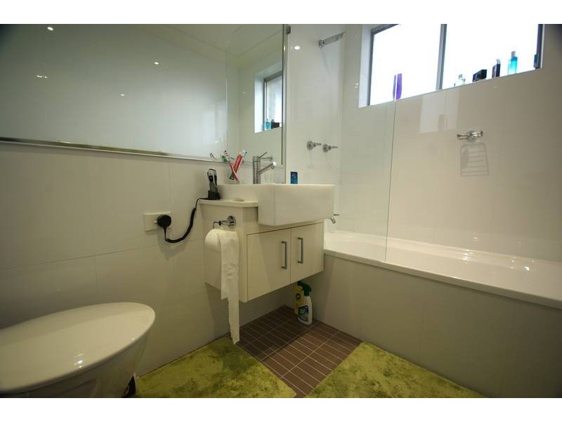 9/10 Rowe St, Eastwood NSW 2122