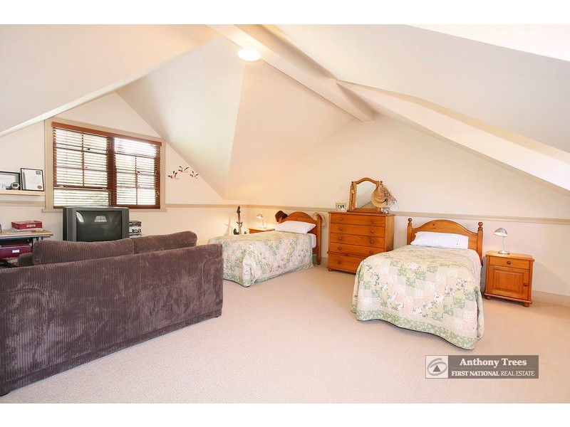 27 Alexandria Ave, Eastwood NSW 2122