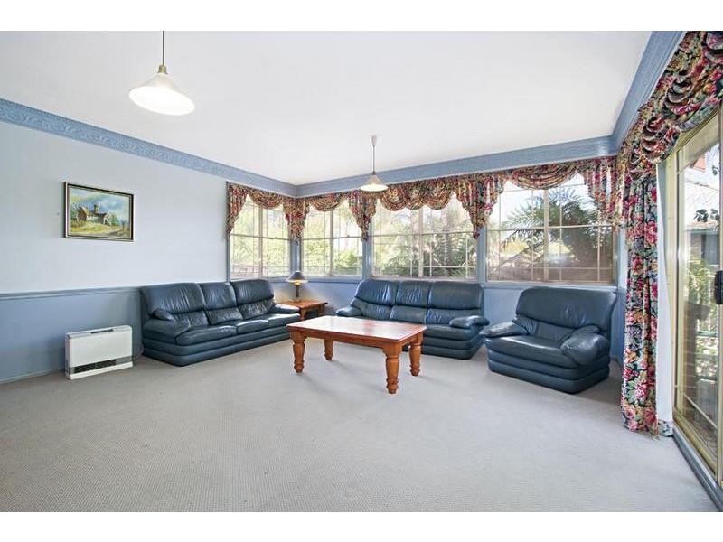 24 Kanangra Cres, Cherrybrook NSW 2126