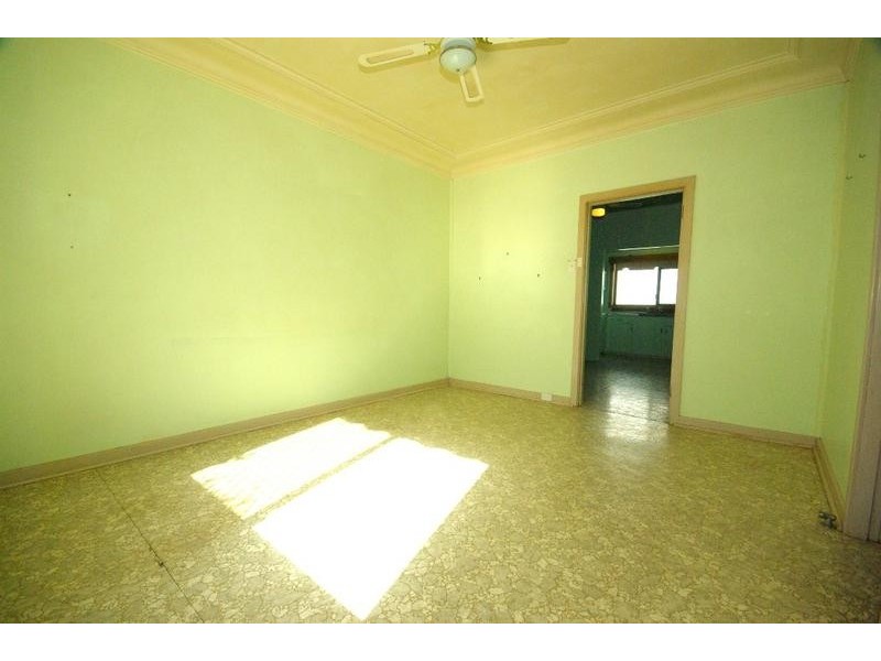 10 Johnston Rd, Eastwood NSW 2122