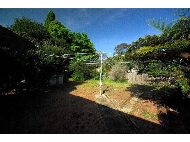 10 Johnston Rd, Eastwood NSW 2122