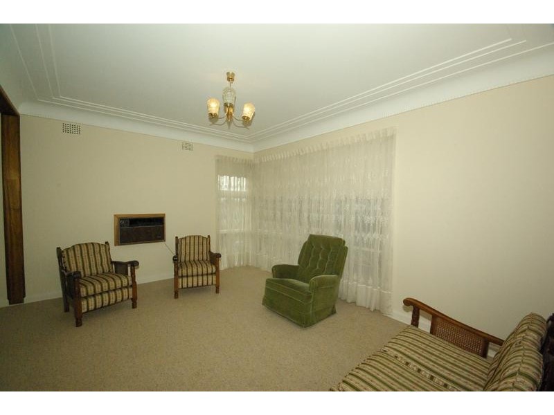 57 Shaftsbury Road, Denistone NSW 2114