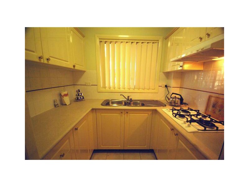 4/75 Stapleton, Pendle Hill NSW 2145