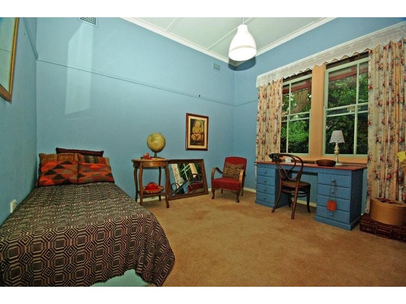 28 Alexandria Ave, Eastwood NSW 2122