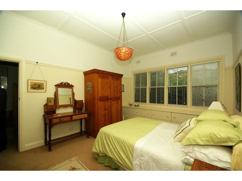 28 Alexandria Ave, Eastwood NSW 2122