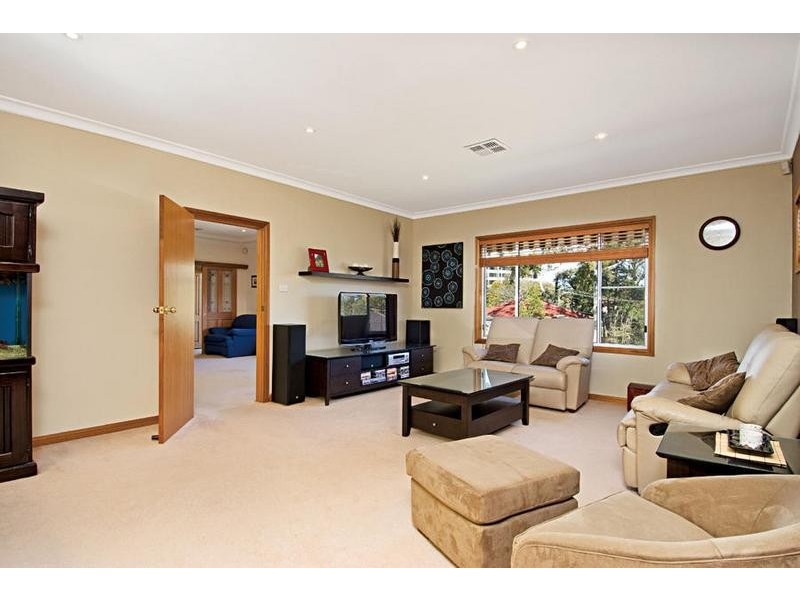 6 Paul Place, Carlingford NSW 2118