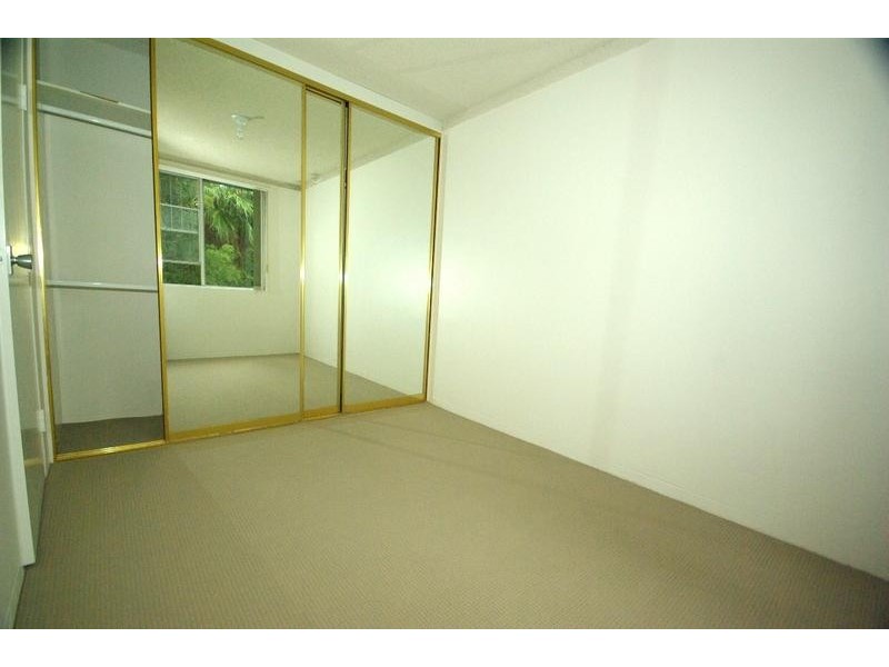 2/56 Doomben Avenue, Eastwood NSW 2122