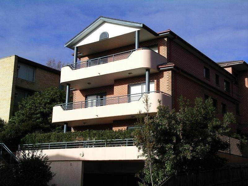 6/5 Gowrie Street, Ryde NSW 2112