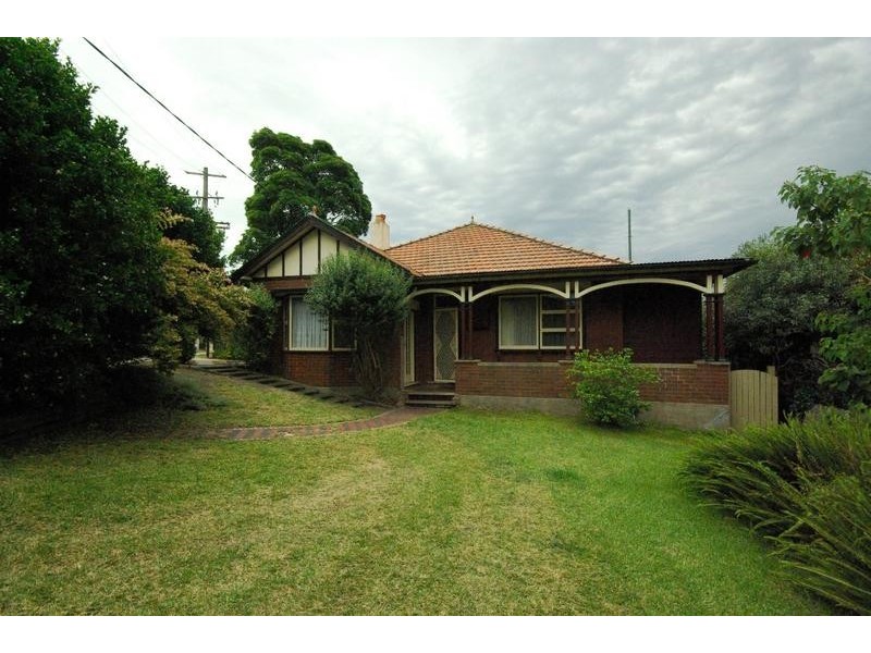 19 Hillview Road, Eastwood NSW 2122