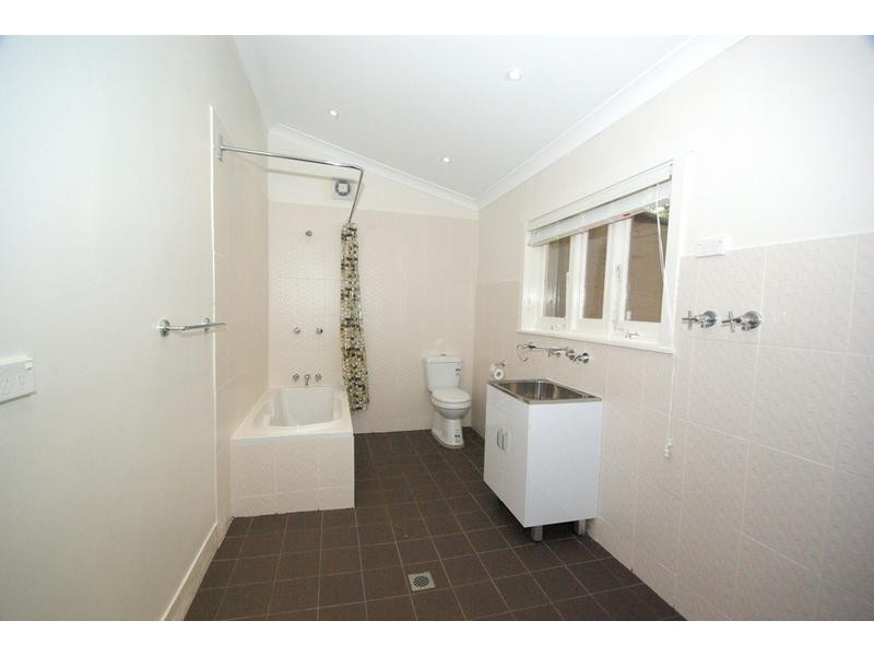 30 Chatham Road, West Ryde NSW 2114