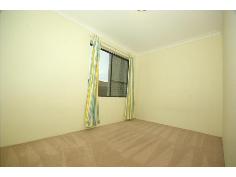 10/18 Meadow Cres, Meadowbank NSW 2114