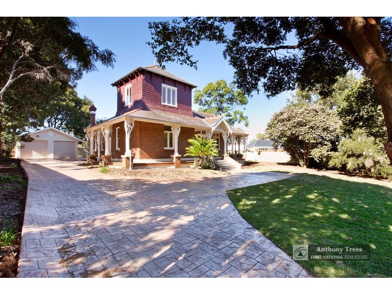 11 Pennant Avenue, Denistone NSW 2114