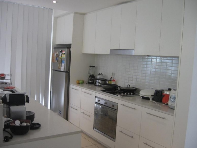 102/26 Rider Boulevard, Rhodes NSW 2138