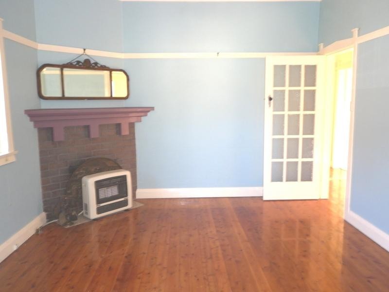 10 Russell Street, Denistone NSW 2114