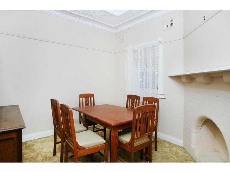 14 Tarrants Avenue, Eastwood NSW 2122