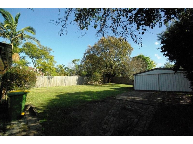 24 Railway Ave, Eastwood NSW 2122