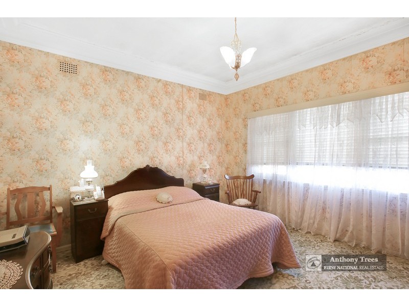66 Russell St, Denistone East NSW 2112