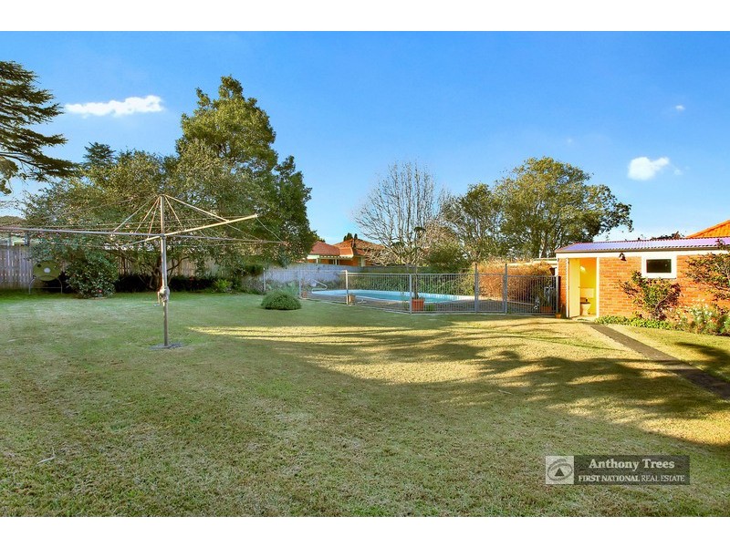 66 Russell St, Denistone East NSW 2112