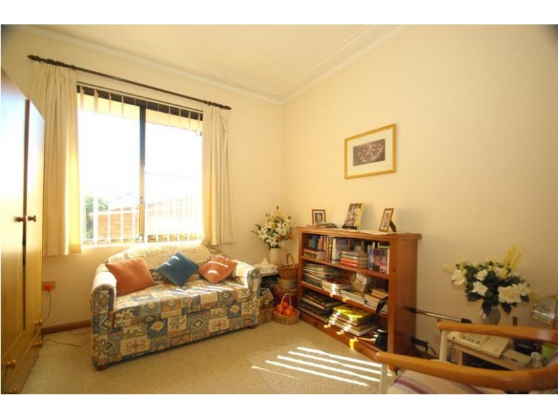 20 Kingsford Ave, Eastwood NSW 2122