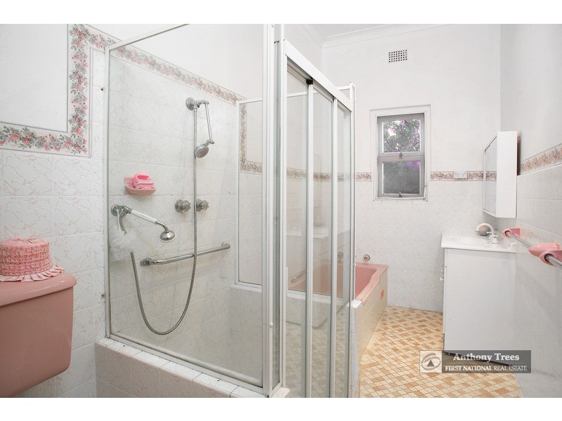 30 East Parade, Eastwood NSW 2122