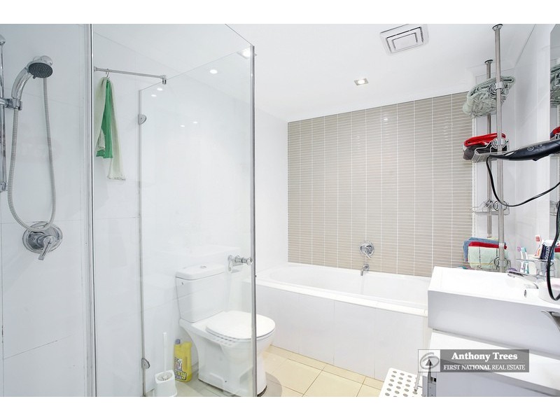 2122/20 Porter Street, Meadowbank NSW 2114