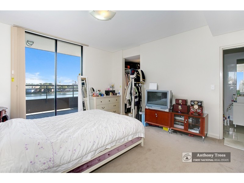 2122/20 Porter Street, Meadowbank NSW 2114