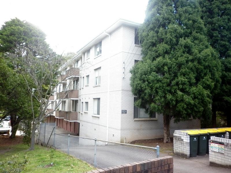 10/50 Meadow Cres, Meadowbank NSW 2114