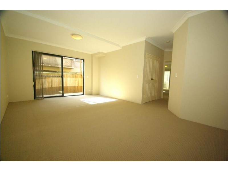 2/98 Station St, West Ryde NSW 2114