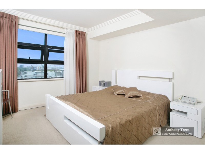 35/13 Bay Drive, Meadowbank NSW 2114