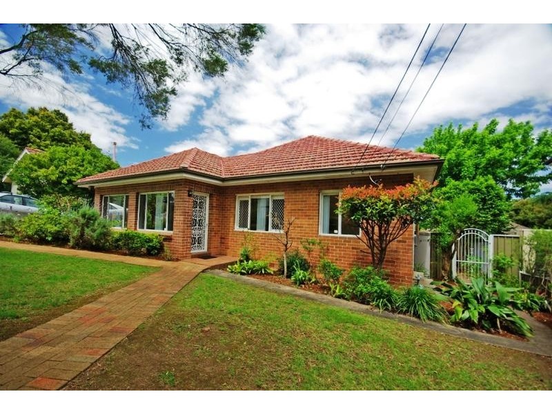 5 Perkins St, Denistone West NSW 2114