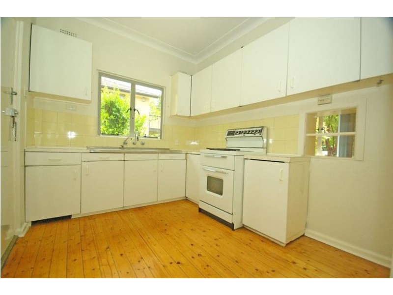 5 Perkins St, Denistone West NSW 2114