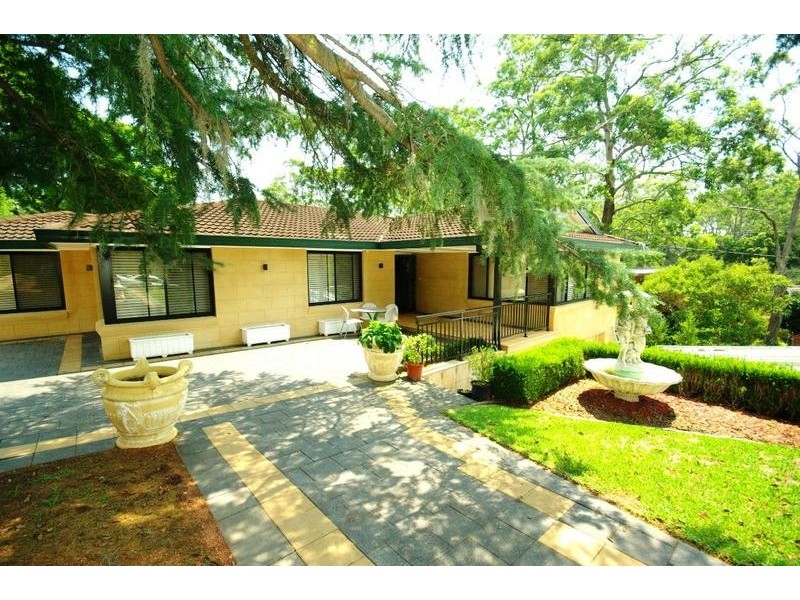 25 Lynbrae Ave, Beecroft NSW 2119