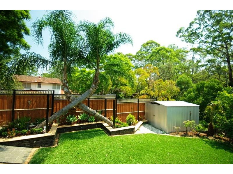 25 Lynbrae Ave, Beecroft NSW 2119