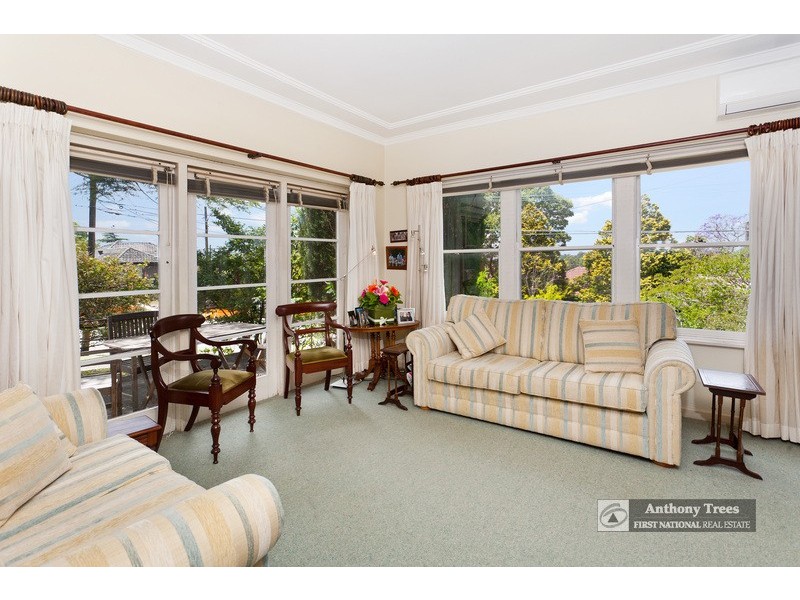 1 Salter Cres, Denistone East NSW 2112