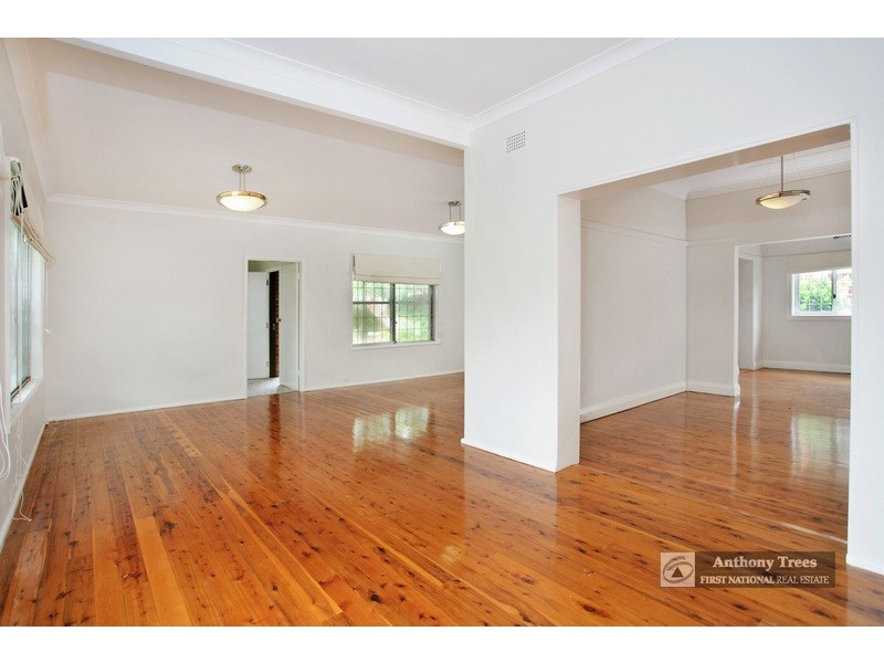 56 Darvall Rd, Eastwood NSW 2122