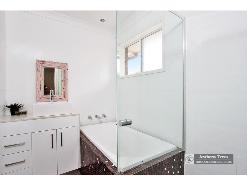 6 Bass Drive, Baulkham Hills NSW 2153