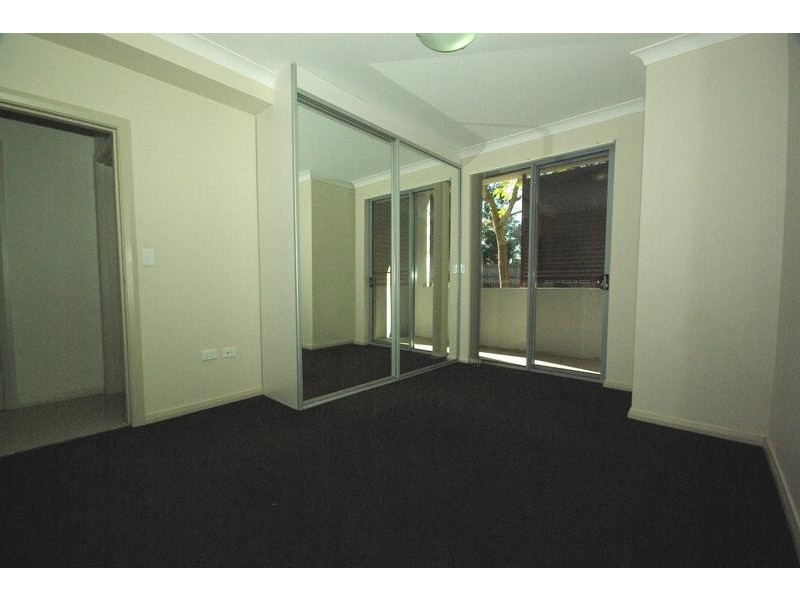 2/1 St Andrews Place, Dundas NSW 2117