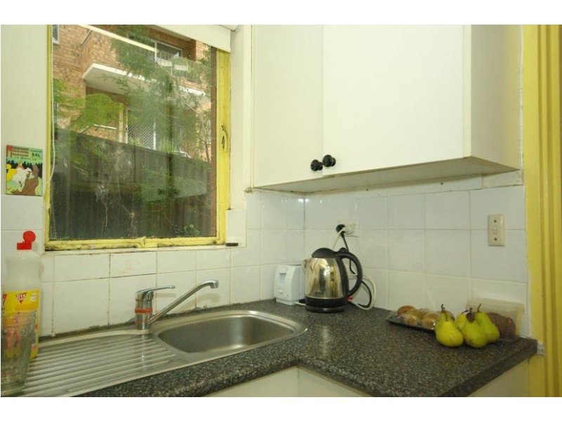 1/35 Meadow Cr, Meadowbank NSW 2114