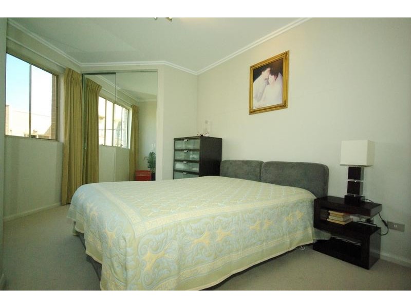 16/1 Rowe St, Eastwood NSW 2122