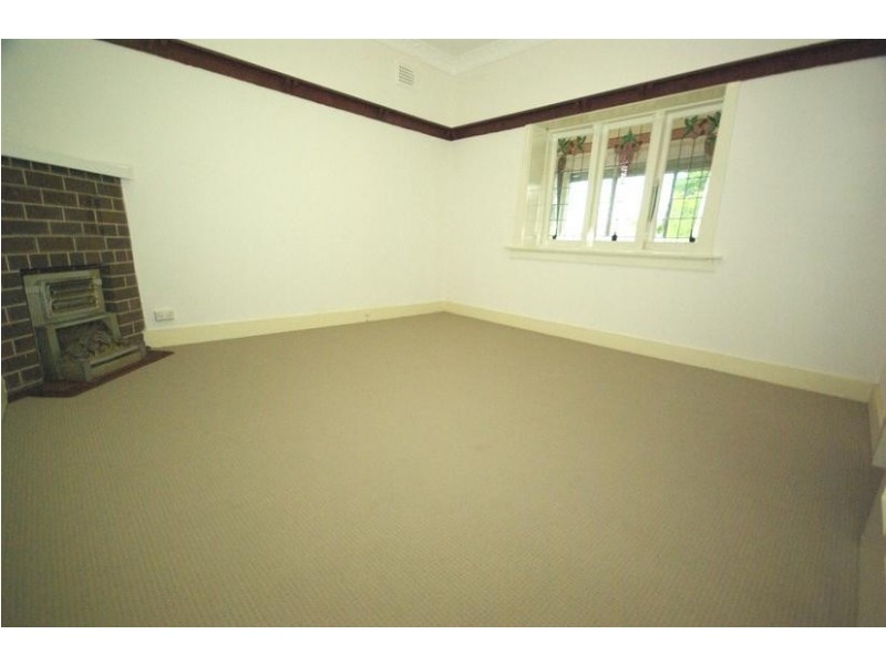 86 Adelaide St, West Ryde NSW 2114