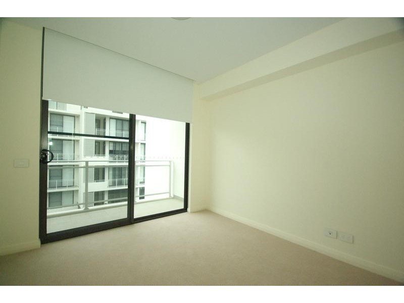 645/45 Amalfi Drive, Wentworth Point NSW 2127