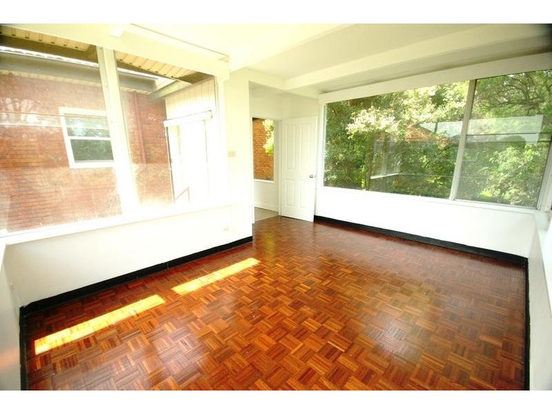 20 Buena Vista Ave, Denistone NSW 2114