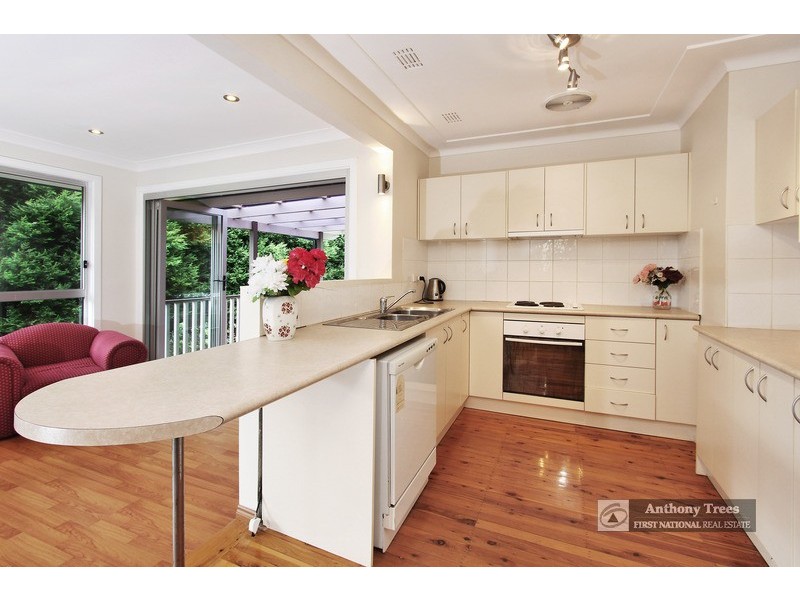 32 Lovell Rd, Eastwood NSW 2122