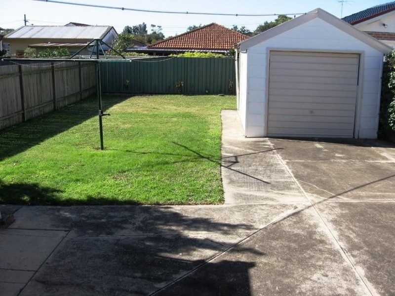 19 Brande St, Belmore NSW 2192