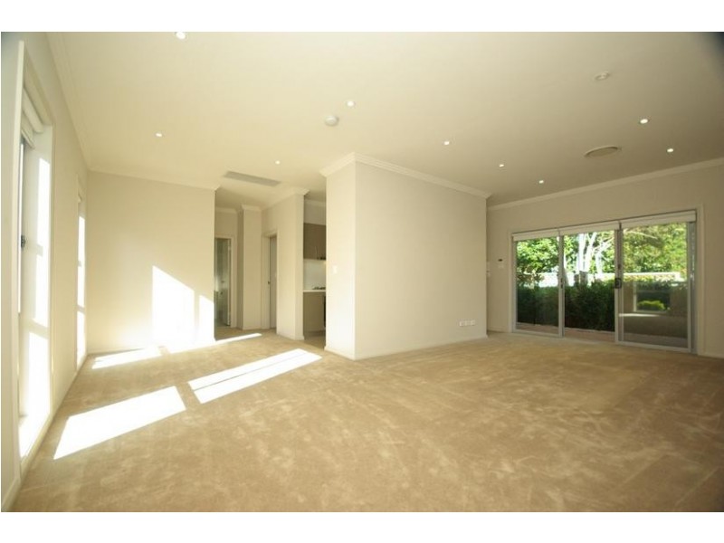 2/64 Rutledge St, Eastwood NSW 2122