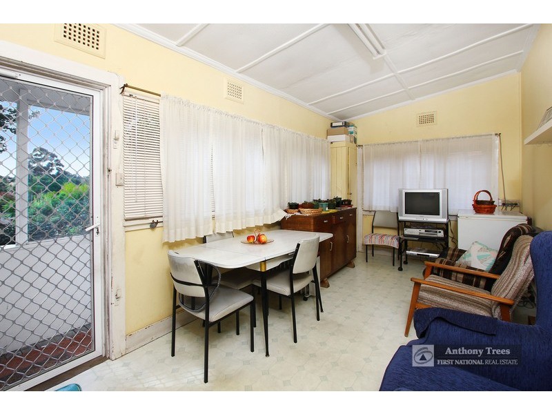 13 Sybil St, Eastwood NSW 2122